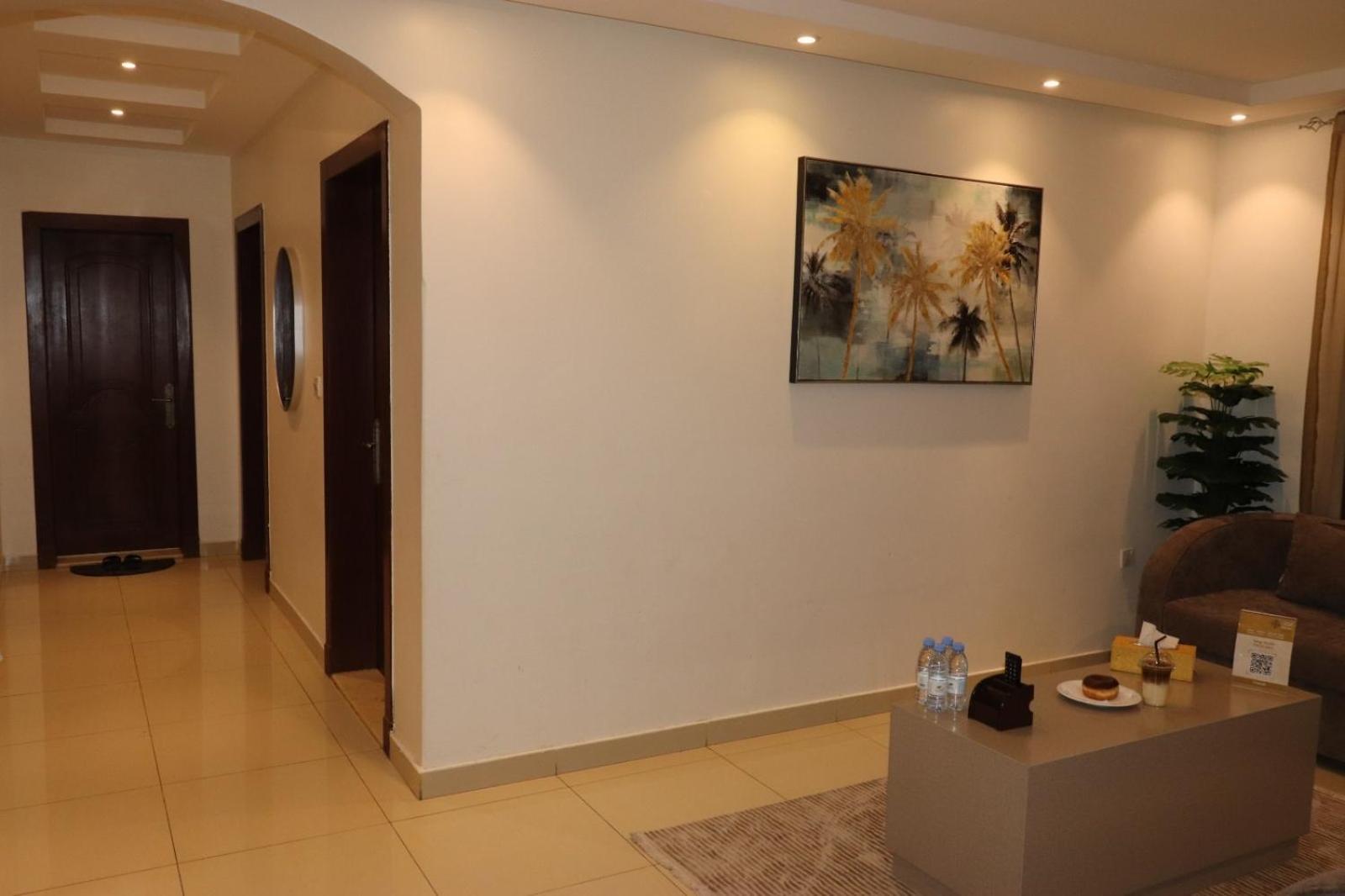 Al Bateel Furnished Apartments Riyadh Exterior photo