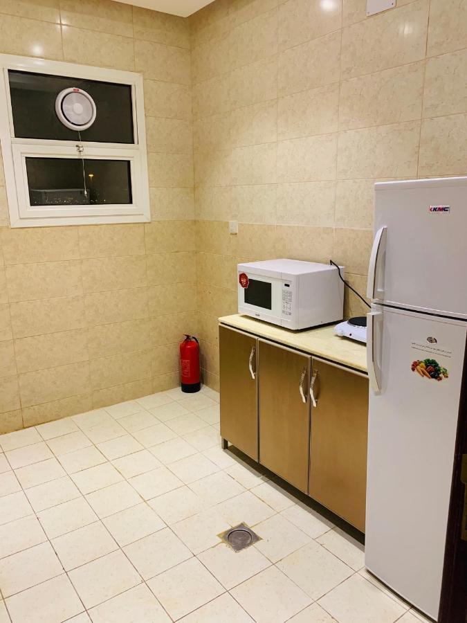 Al Bateel Furnished Apartments Riyadh Exterior photo