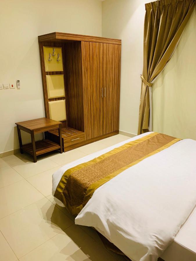 Al Bateel Furnished Apartments Riyadh Exterior photo